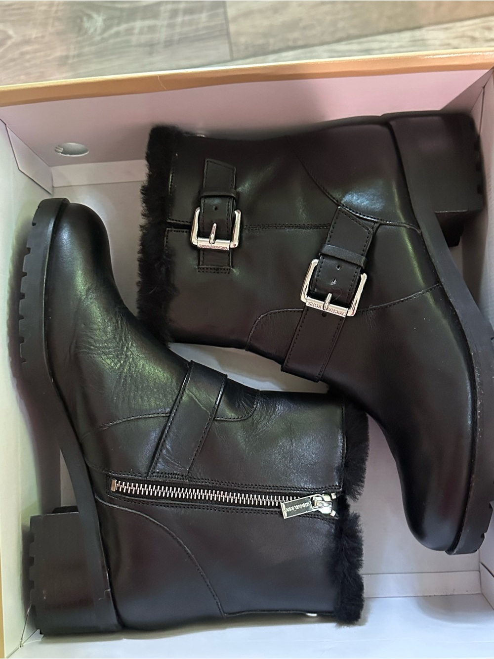 Michael Kors Black Gretchen Leather Boot NWT Size 8.5 NIB - Picture 8 of 11